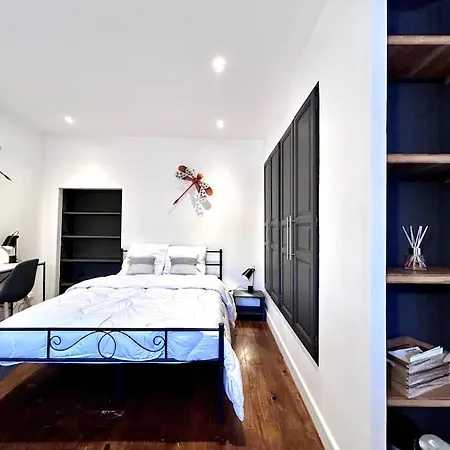 Le Puyravault - Situe En Plein Centre-ville & Proche Des Thermes דירה רושפור