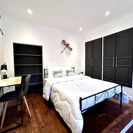 Le Puyravault - Situe En Plein Centre-ville & Proche Des Thermes