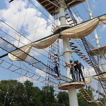דירה Le Puyravault - Situe En Plein Centre-ville & Proche Des Thermes רושפור